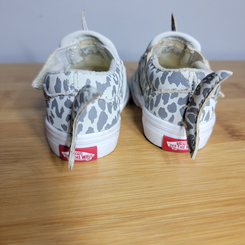 Vans Toddler 3.0 Slip-On V Shark Gray Leopard Print Sneakers 3D Fins 721356 - Picture 4 of 8